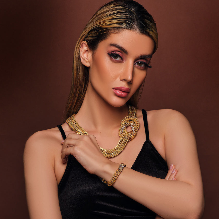 WOMEN YELLOW GOLD CHAIN AND BRACELET UNIQUE DESIGN