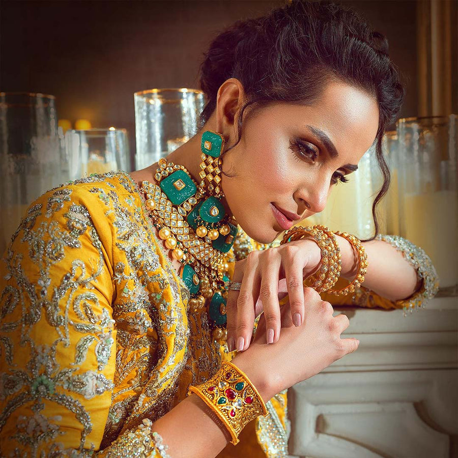 Taj Mahal Gold Set Jewellery Pakistan