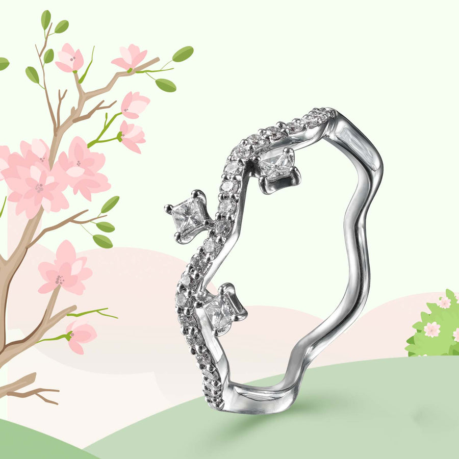 WHITE GOLD DIAMOND RING UNIQUE DESIGN