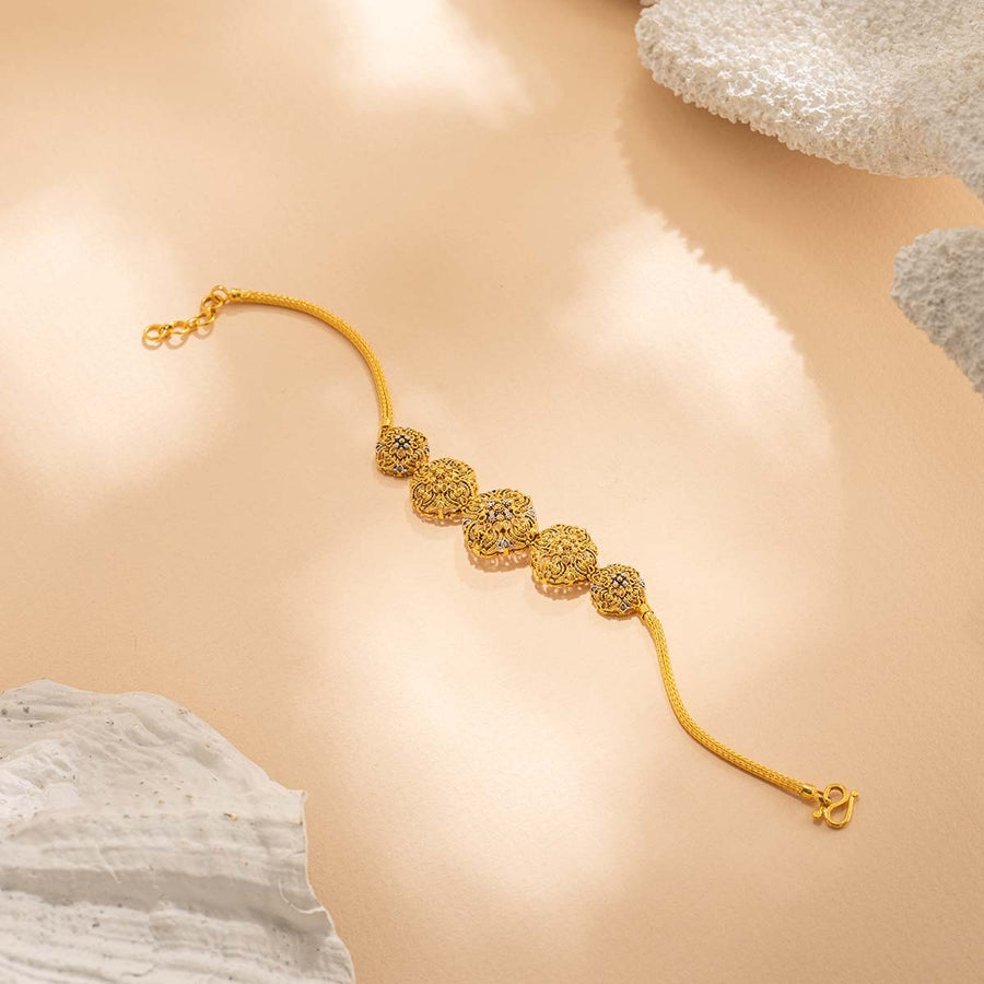 Traditional Gold Jewellery Pakistan
