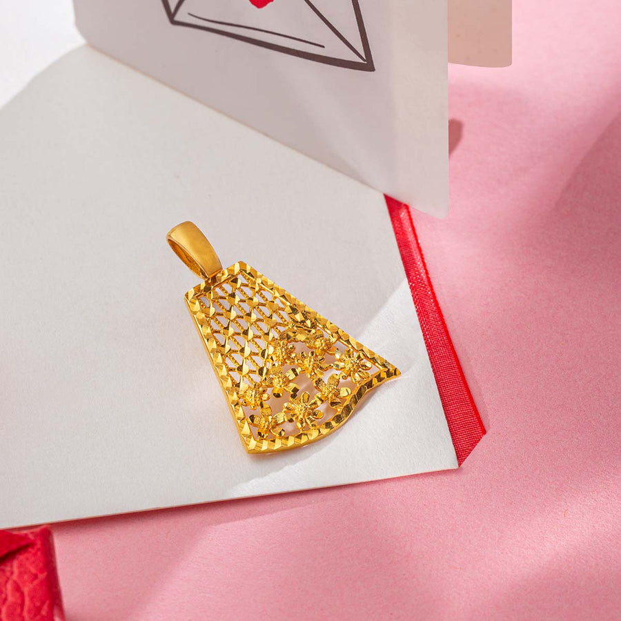 TEARDROP GOLD PENDANT HANIF PAKISTAN TOP JEWELLER