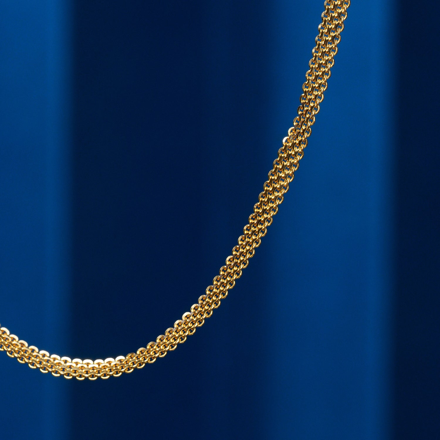 One gold chain price discount