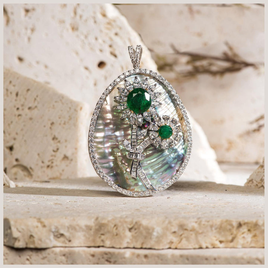 Emerald and Diamonds studded on mother of pearl pendant