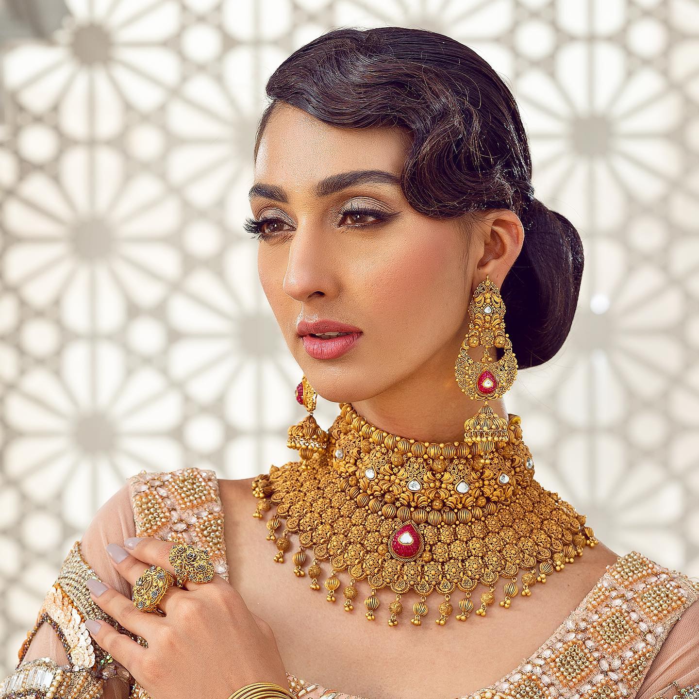 Gold Set Jewellery Pakistan