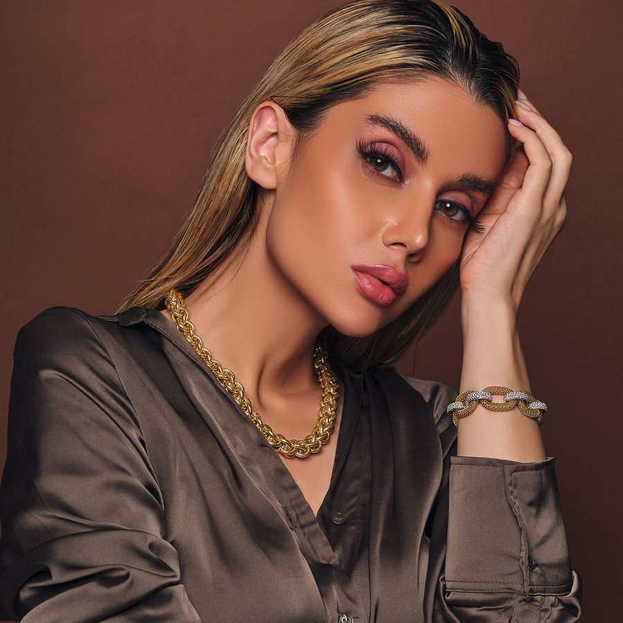 WOMEN YELLOW GOLD CHAIN NECKLACE AND BRACELET