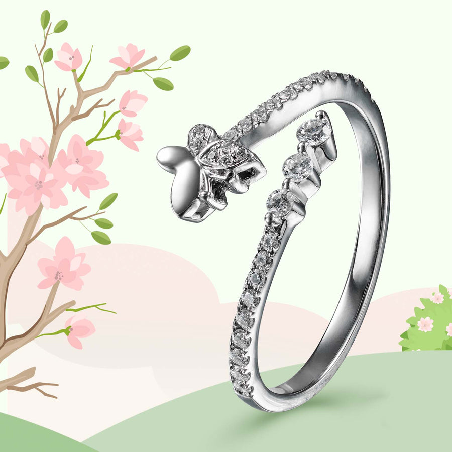 WHITE GOLD DIAMOND RING UNIQUE DESIGN