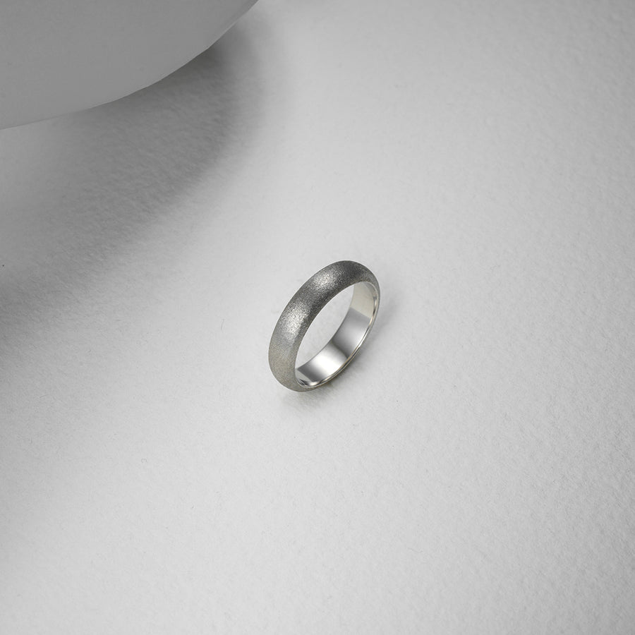 White Gold ring