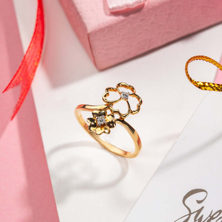 DIAMOND STUDDED FLORAL PATTERN GOLD RING PAKISTAN