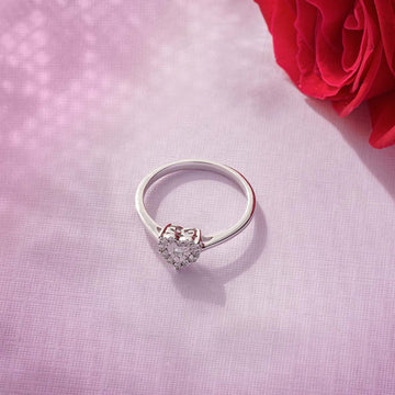 HEART SHAPED DIAMONDS WHITE GOLD RING