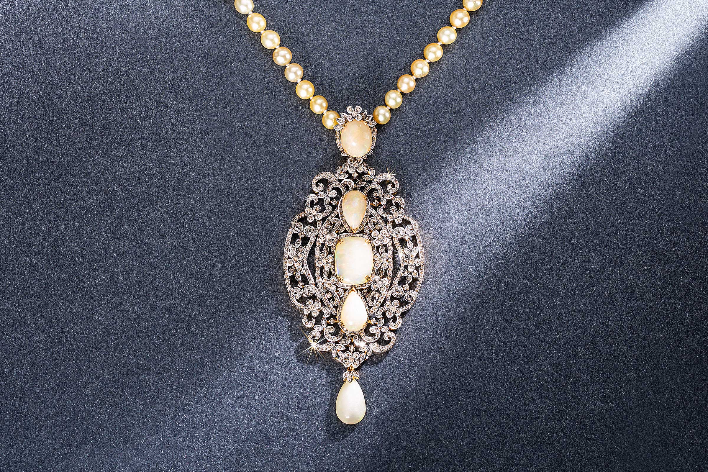 Jewellers in Lahore Hanif Jewellery and Watches