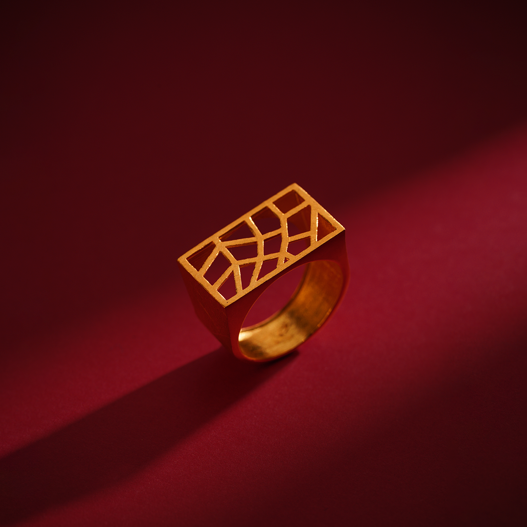 GOLD RING - R255697 image