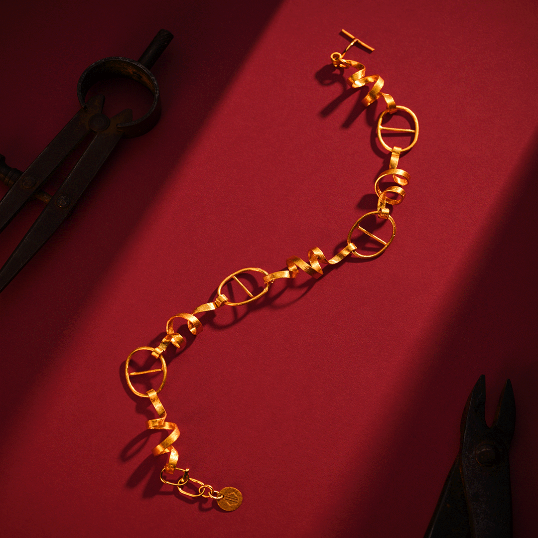 GOLD BRACELET- E258377 image