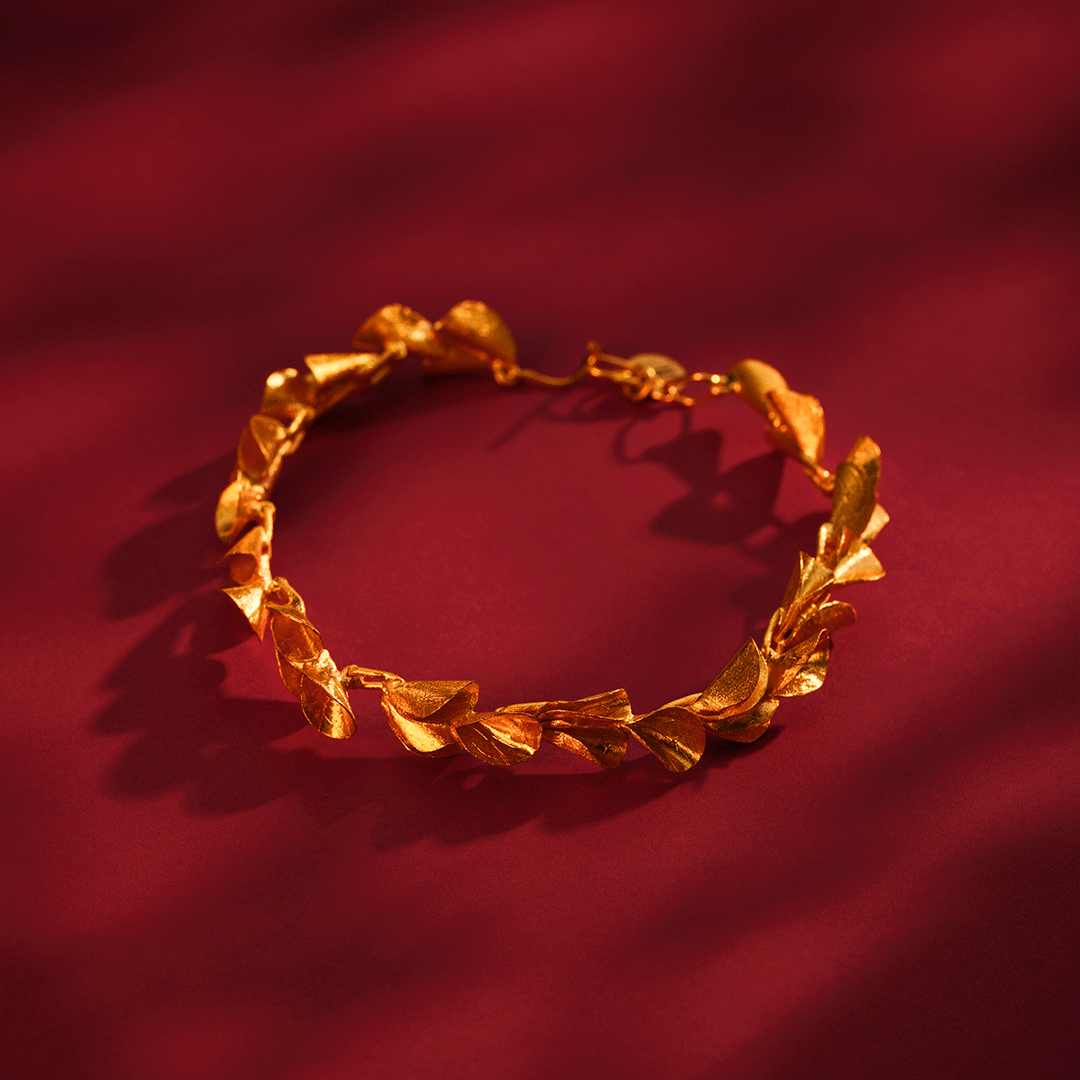 GOLD BRACELET- E258375 image