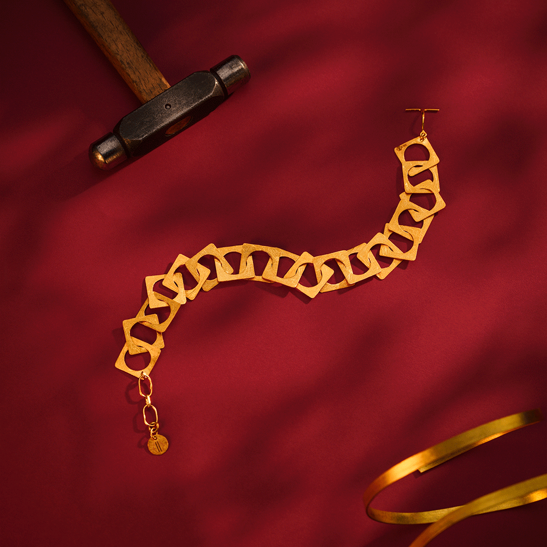 GOLD BRACELET- E258378 image