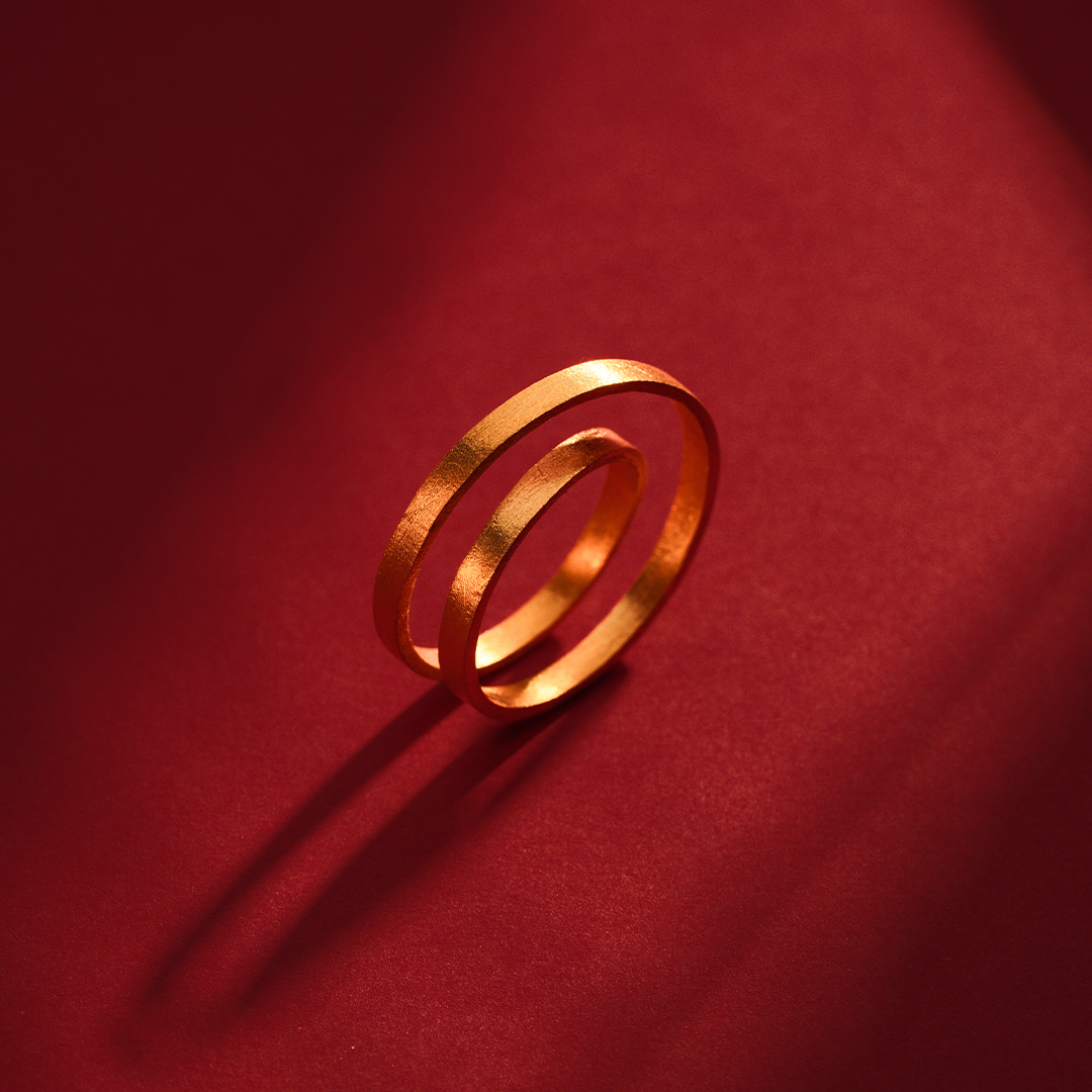 GOLD RING - R252582