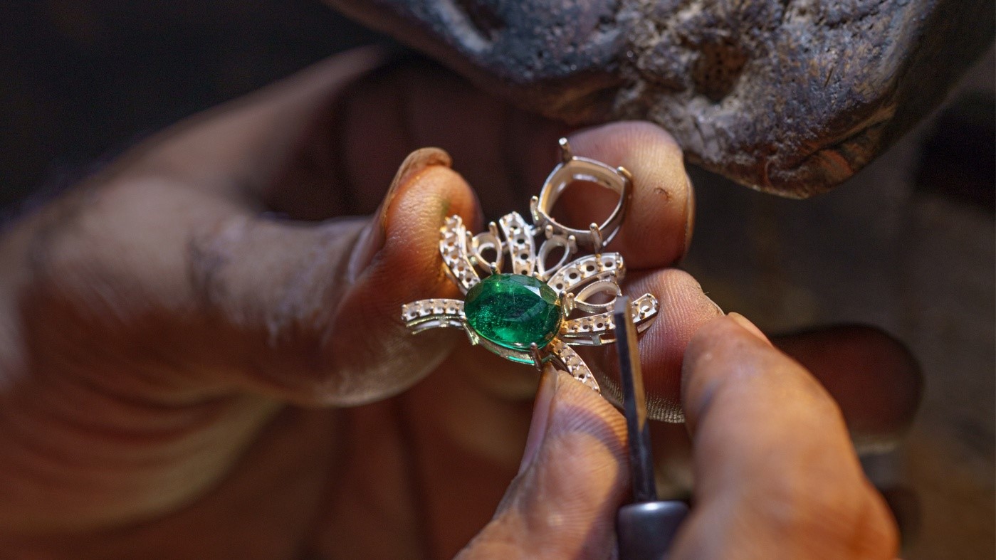 A LEGACY OF TRUST, LUXURY, AND TIMELESS CRAFTSMANSHIP