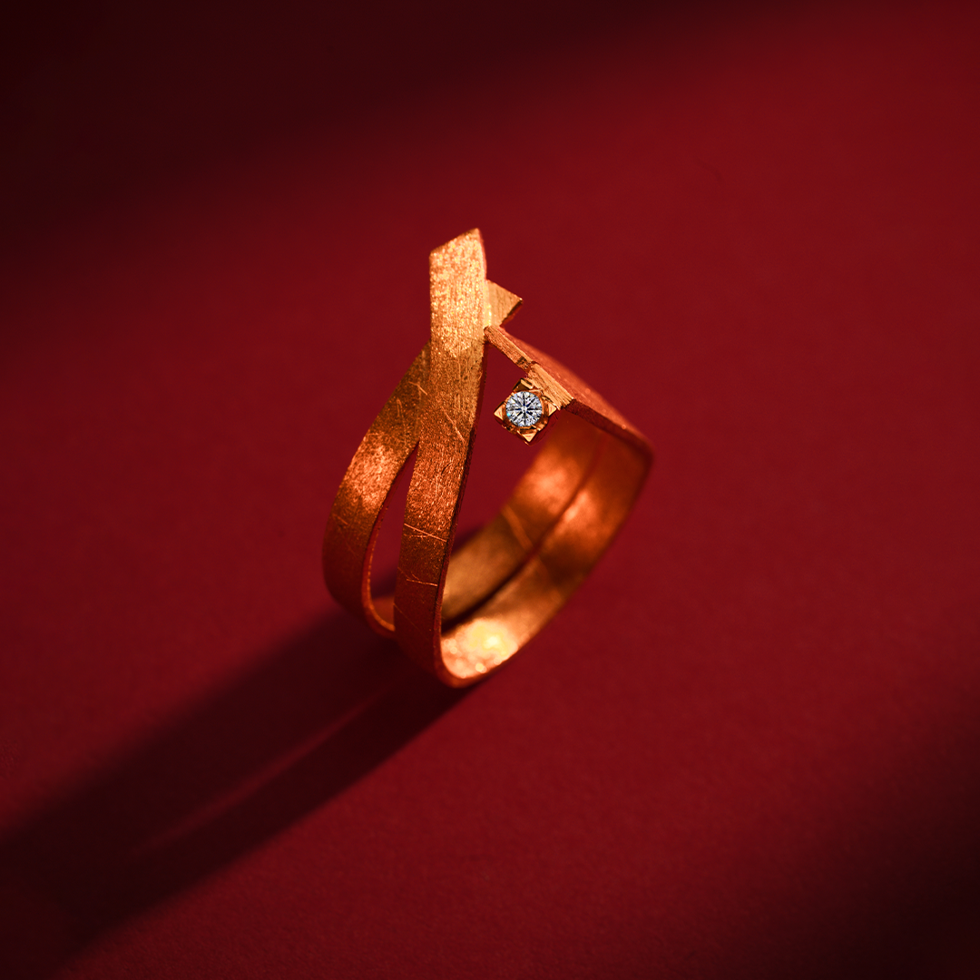 GOLD RING - R253449